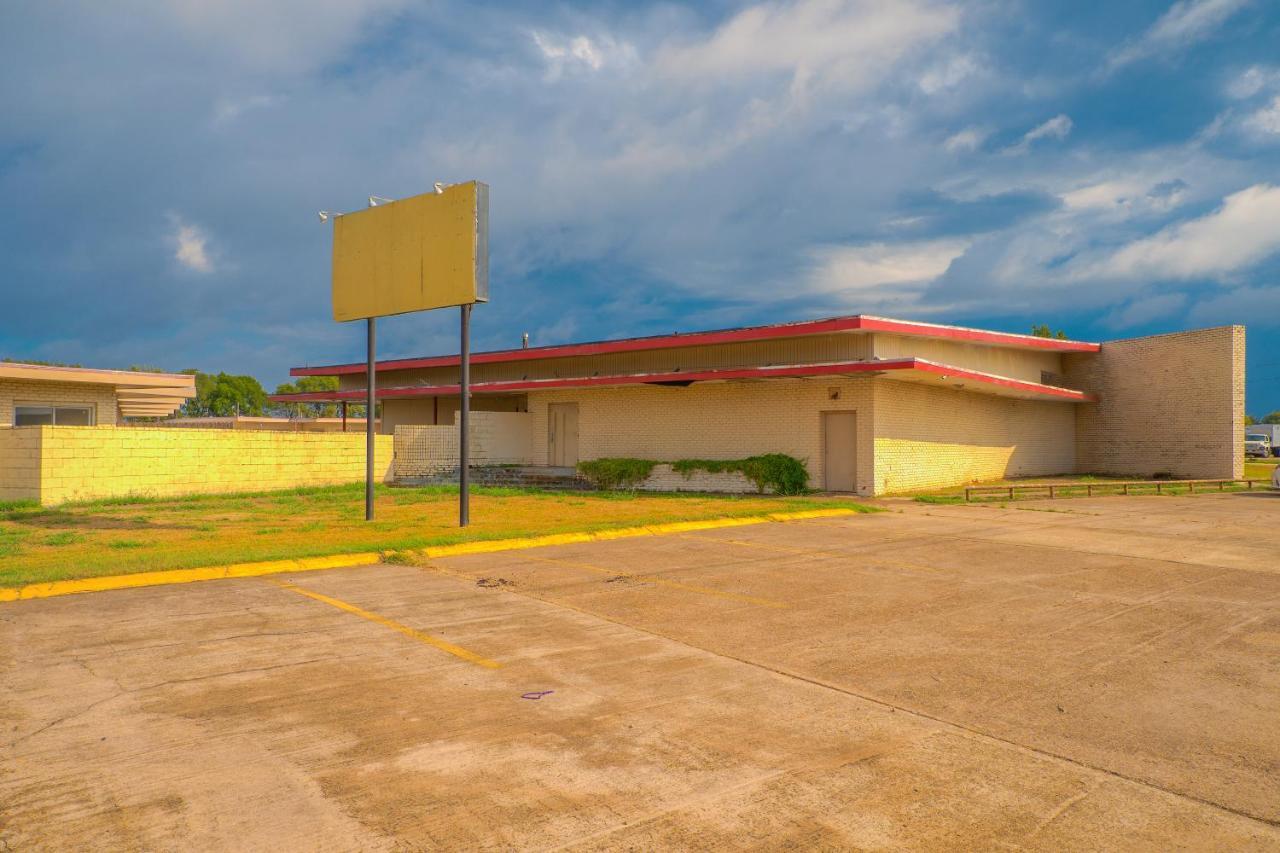 Town & Country Motel Bossier City By Oyo Ngoại thất bức ảnh